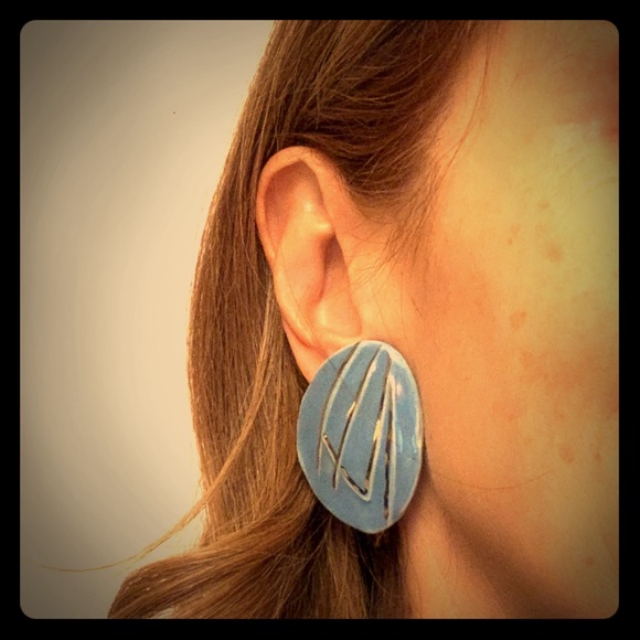 1990’s Vintage earrings - Picture 1 of 4